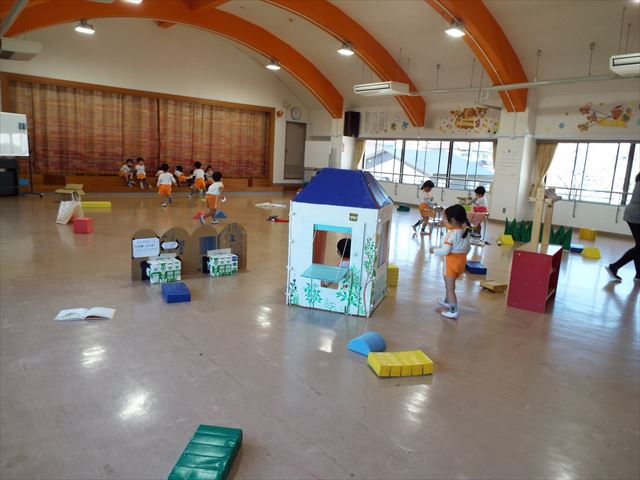 年少児が宝探しゲームをしました 宮崎学園短期大学附属清武みどり幼稚園公式ウェブサイト宮崎学園短期大学附属清武みどり幼稚園公式ウェブサイト 年少児が宝探しゲームをしました 宮崎学園短期大学附属清武みどり幼稚園公式ウェブサイト宮崎学園短期大学附属清武みどり幼稚園公式ウェブサイト